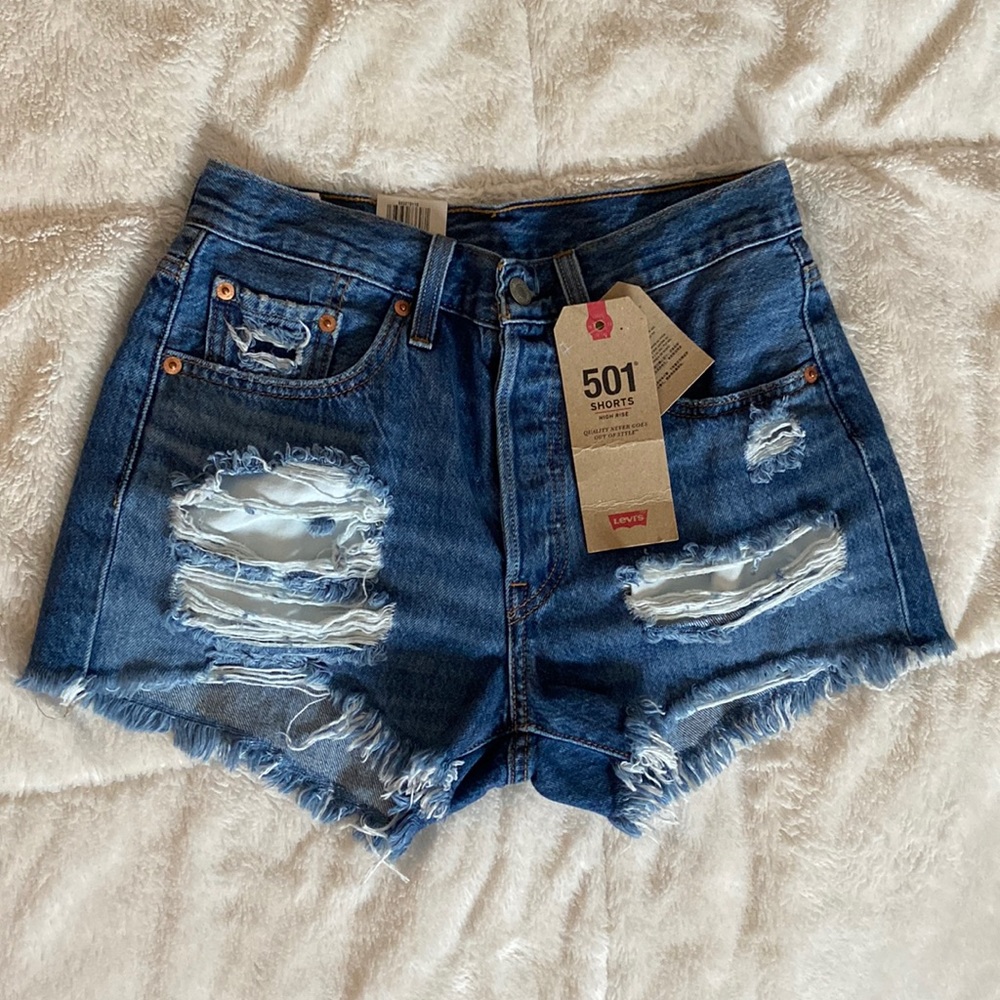 Levi’s High Rise Shorts 501